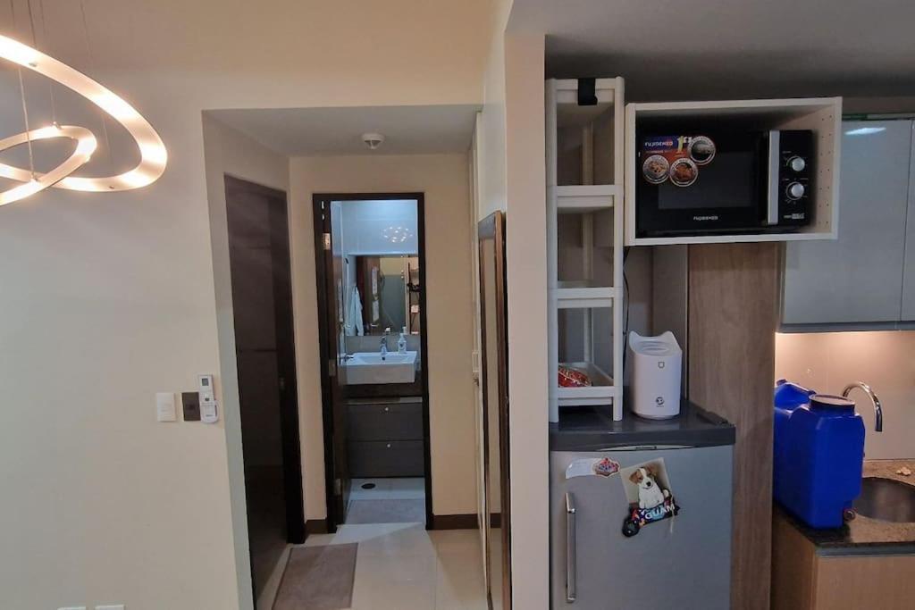 Emilio Cozy 1br In Makati